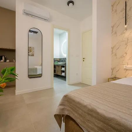 Kostela Luxury بيت ضيافة