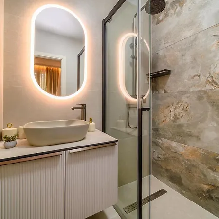 Kostela Luxury Πανσιόν