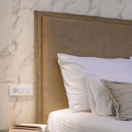 Πανσιόν Kostela Luxury Σπλιτ