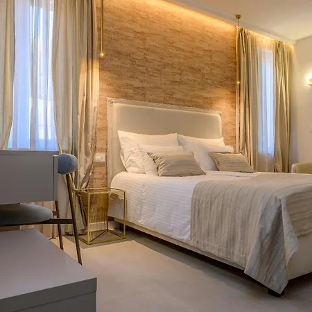 Πανσιόν Kostela Luxury Σπλιτ
